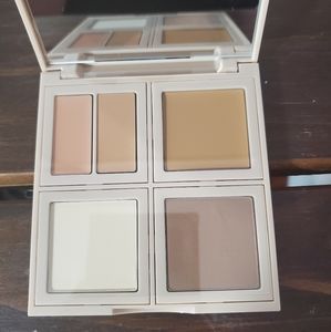 Bobbi Brown 5 in 1 Face Palette. Never used